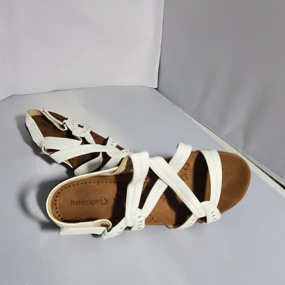 BareTraps | Sandals | Jacey | White | Size 6.5 and 9 | New without box - Picture 2 of 3